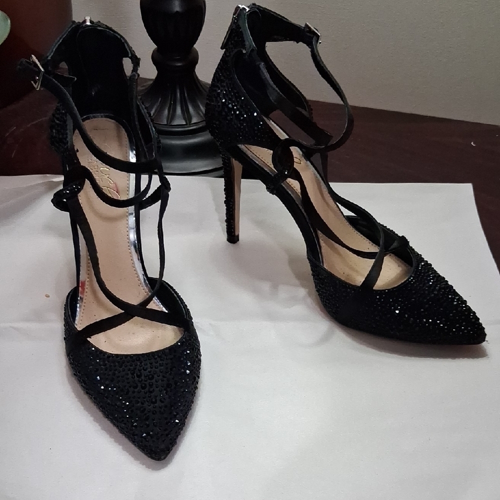 Jewel Badgley Mischka Black Sparkly Heels